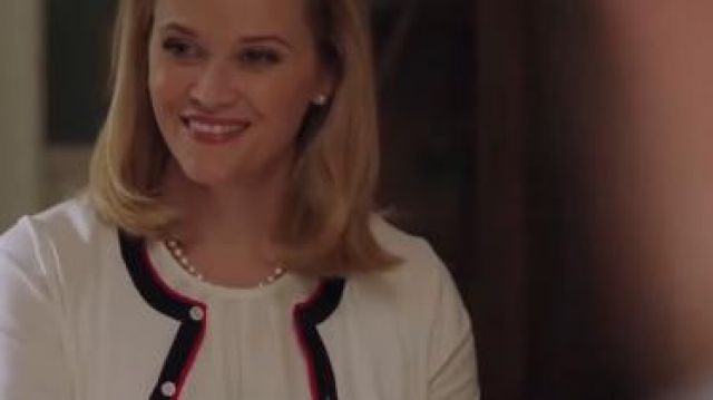 Contrast Cardigan worn by Elena Richardson (Reese Witherspoon) in Little Fires Everywhere Season 1 Episode 1