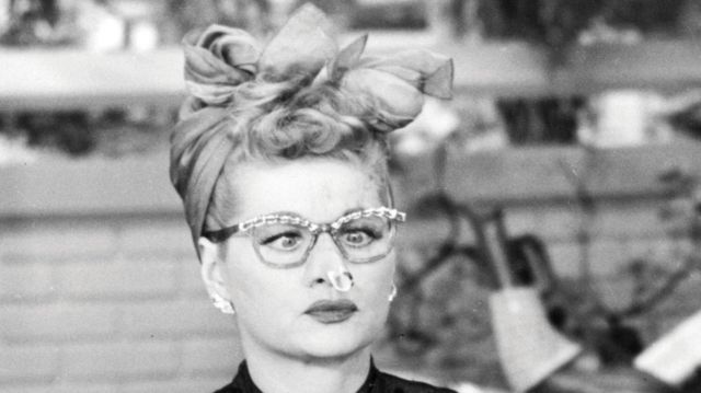 Ricky Fred and Ethel Accessoires Zonnebrillen & Eyewear Brillenstandaarden I Love Lucy Eyeglass Hard Case Lucy 