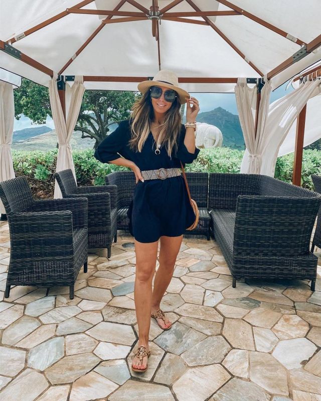Shirt Dress Black of LaTisha Springer on the Instagram account @latishaspringer