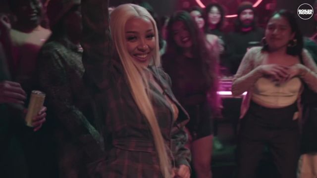 Tartan blazer and pant suit with matching belt worn by Doja Cat in Doja Cat - Rules | ENERGY | Boiler Room London