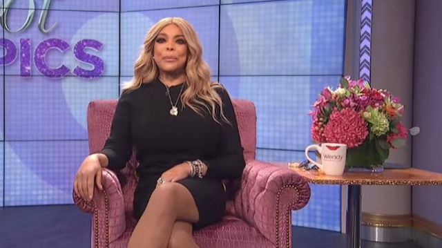 Theory Side Striped Sweater usado por Wendy Williams en The Wendy Williams Show 10 de marzo de 2020