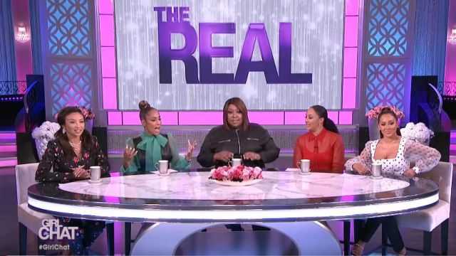 Zara Or­gan­za Blouse With Tie worn by Amanda Seales on The Real March 19, 2020
