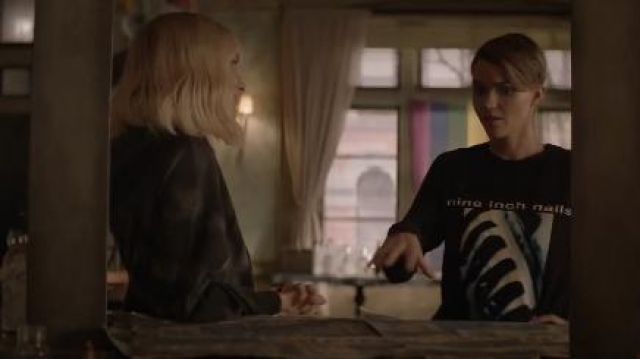 Impression en noir et blanc t-Shirt porté par Kate Kane (Ruby Rose) dans la Batwoman Saison 1 Épisode 16