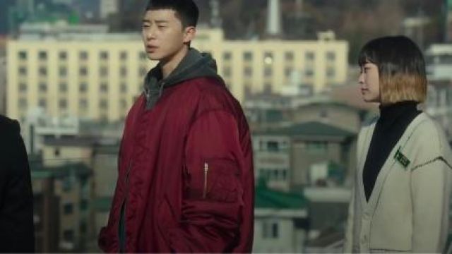 Bur­gundy Puffer Jack­et worn by Park Sae Ro Yi (Park Seo-joon) in Itaewon Class Season 1 Episode 11