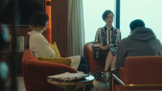White Heart Print Cardi­gan worn by Jo Yi Seo (Kim Da-mi) in Itaewon Class Season 1 Episode 10