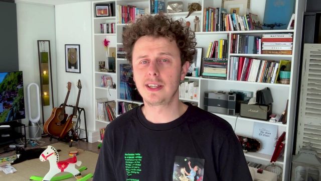 Le t-shirt Off-White porté par Norman dans sa vidéo YouTube NORMAN - LE CONFINEMENT