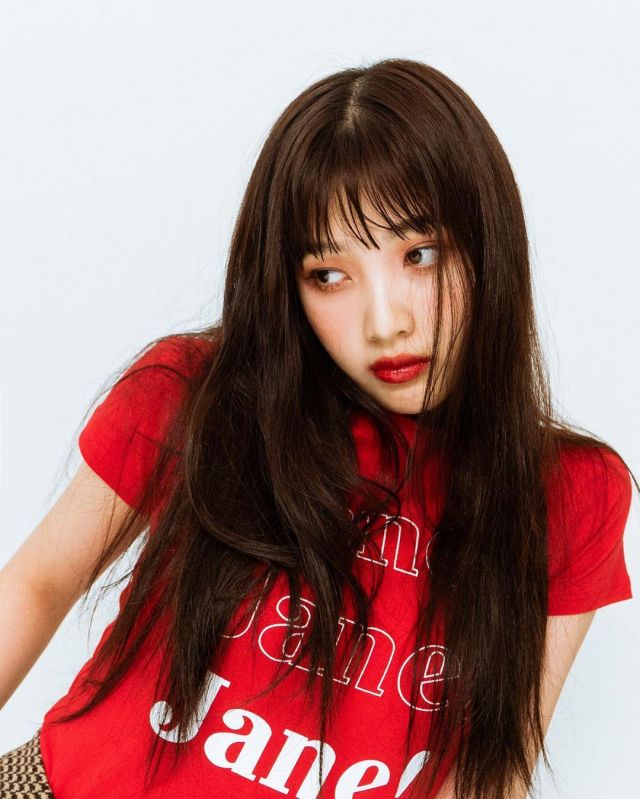 T-Shirt- Red of Joy on the Instagram account @_imyour_joy