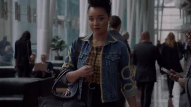 Den­im Jack­et worn by Kat Edison (Aisha Dee) in The Bold Type Season 4 Episode 10