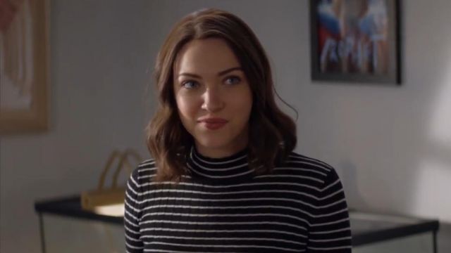 Gestina Sweater worn by Cara Bloom (Violett Beane) in God Friended Me  Season 2 Episode 18