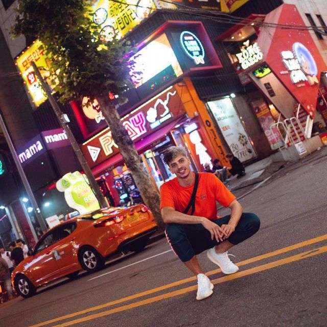 Jogging Nike N98 worn by Premium on his account Instagram @primetimefut 