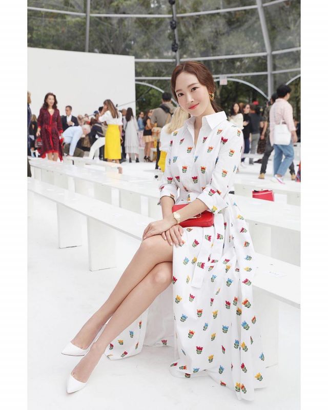 White Long Dress of Jessica Jung on the Instagram account @jessica.syj