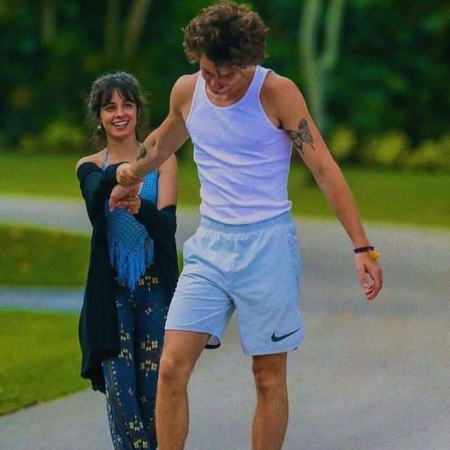 Forever 21 Open Front Longline Cardigan of Camila Cabello on the Instagram account @camila_cabello March 31, 2020