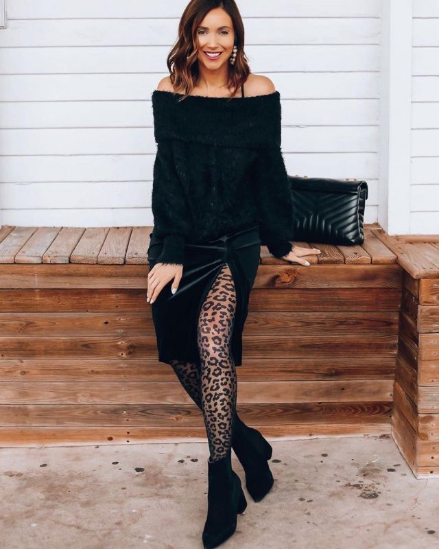 BLack Boots of Anna Brstyle on the Instagram account @anna_brstyle