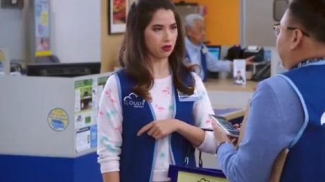 Superstore Season 2 Why Is Cheyenne Still Pregnant