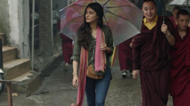 Modèle de parapluie utilisé par Nari Patel (Shruti Haasan) comme on le voit dans Treadstone (S01E03)