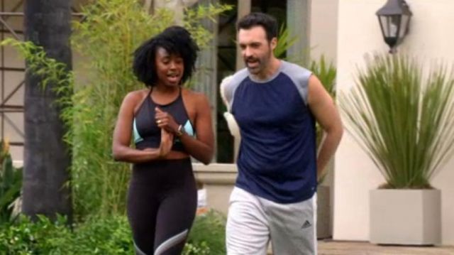 Black and blue sport bras worn by Taylor Harding (Kirby Howell-Baptiste) in Why Women Kill (S01E02)