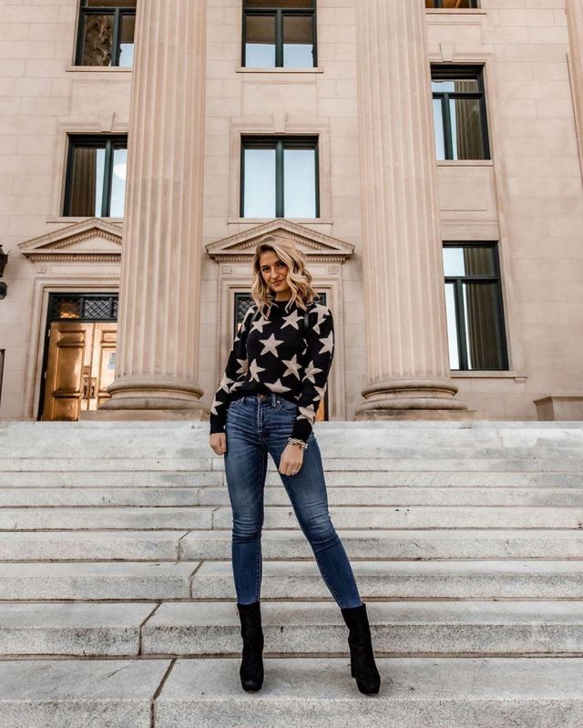 Superdown Sweater of Vanessa Krom{been} Dyer on the Instagram account @thecheekybeen