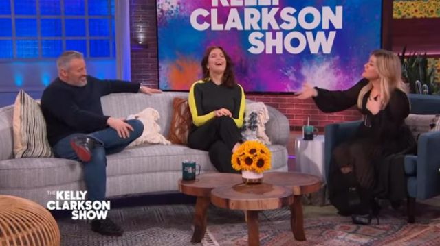 La Kooples Noir qui Coule Robe en Dentelle porté par Kelly Clarkson sur L'Kelly Clarkson Montrer le 6 avril 2020