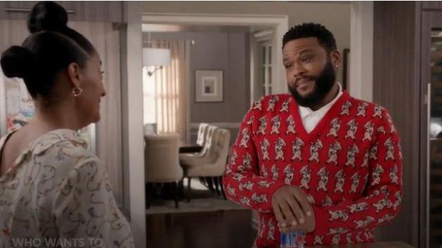 Red V-neck Sweater worn by Andre 'Dre' Johnson (Anthony Anderson) in black-ish Season 6 Episode 20