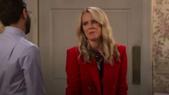 Blaz­er Red worn by Cassy (Allison Munn) in The Big Show Show Season 1 Episode 2