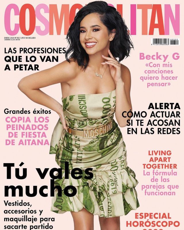 Bustier en Satin Imprimé Robe Moschino porté par Becky G sur la Couverture de Cosmopolitan