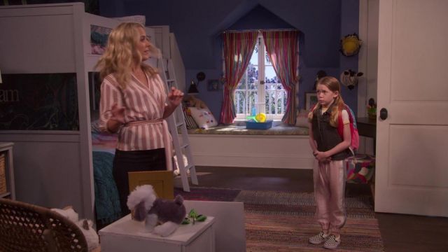 Vans checkerboard sneakers worn by J.J. (Juliet Donenfeld) in The Big Show Show (S01E05)