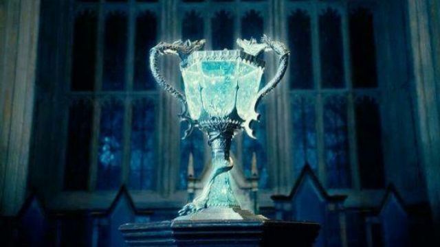 La réplique de la Coupe de Feu dans Harry Potter et la Coupe de feu