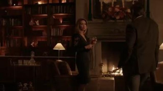 Green Lace Sleeve Dress worn by Laura Van Kirk (Sharon Lawrence) in Dynasty Season 3 Episode 17