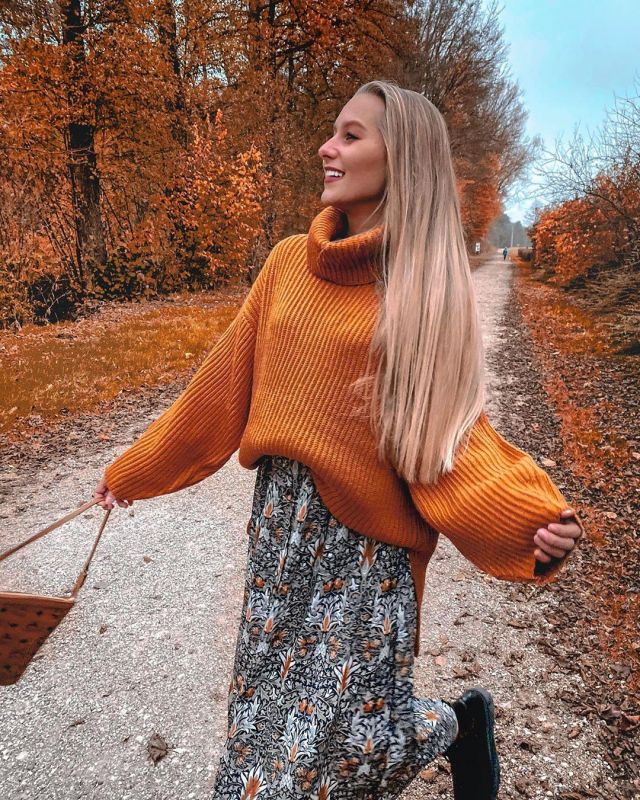 Roll Neck Jumper in To­bac­co worn by Anna Scherg on the Instagram ...