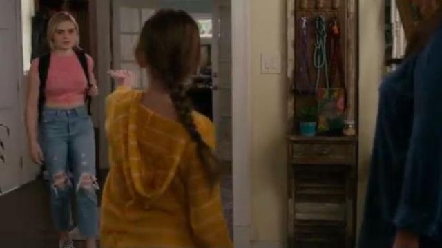 Vans Damier " Slip-On porté par Taylor Otto (Meg Donnelly) dans American Housewife Saison 4 Épisode 17