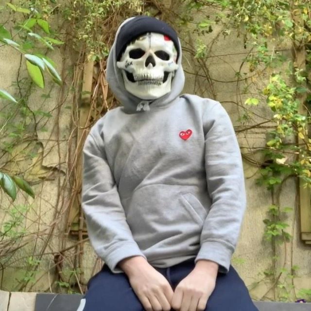 The sweatshirt hoody by comme des garçons worn by Vladimir nightmare on his account Instagram @vladimircauchemar 