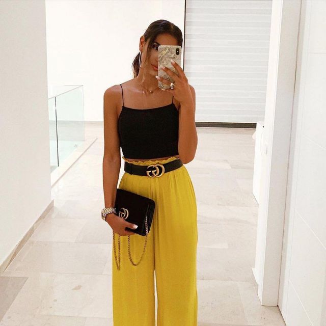 Los pantalones amarillos de Dilara Kaynarca en la cuenta de Instagram de @americanstyle