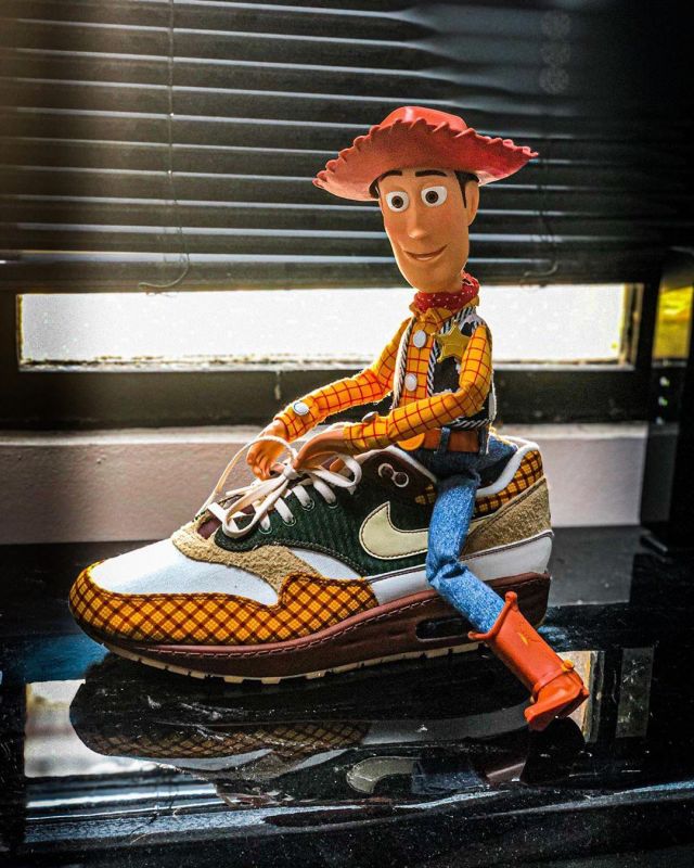 missing link nike air max 1