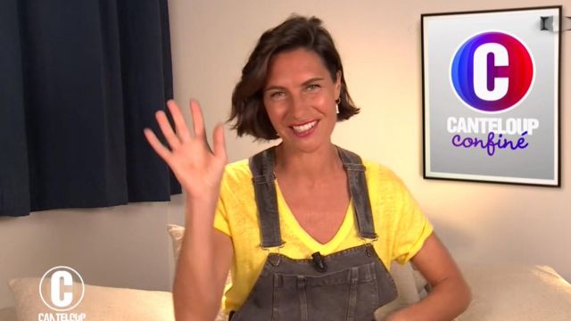 La camiseta amarilla con cuello en V de Alessandra Sublet en C'est Canteloup del 20 04 2020