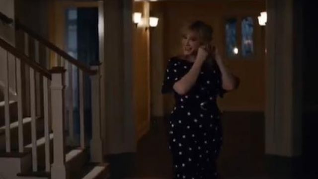 Pol­ka Dot Dress worn by Beth Boland (Christina Hendricks) in Good Girls Season 3 Episode 9