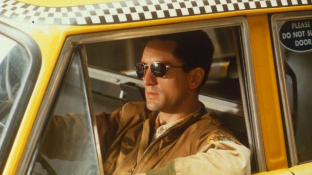 Sunglasses aviator of Travis Bickle (Robert De Niro) in Taxi Driver