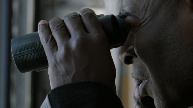Vortex Diamondback Binoculars as seen in The Blacklist (S07E15)