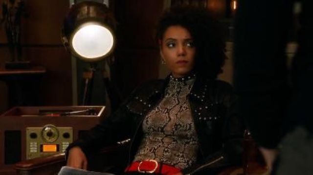 Snake Mock Neck Top worn by Amaya Jiwe (Maisie Richardson-Sellers) in DC's Legends of Tomorrow Season 5 Episode 9