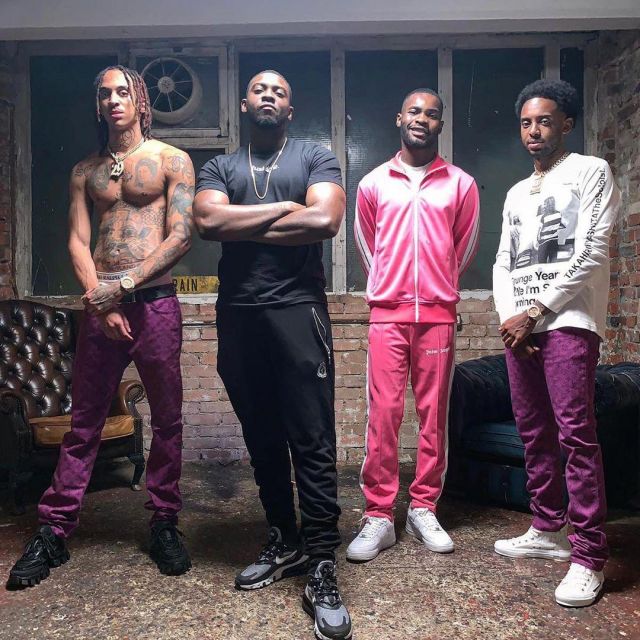 The pink jacket Palm Angels reach by David Omoregie on his account Instagram @santandave 