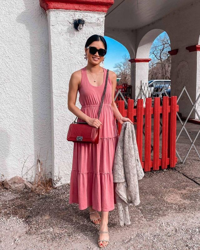 Maxi Dress of Lily Rose on the Instagram account @withlovelilyrose