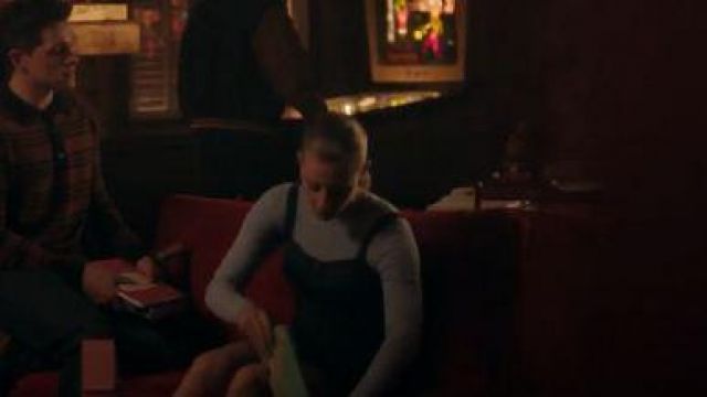 But­ton Front Den­im Dress worn by Betty Cooper (Lili Reinhart) in Riverdale Season 4 Episode  18