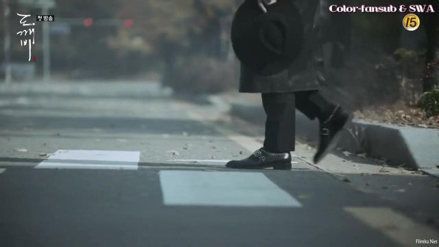 Les chaussures Christian Louboutin Richelieu cuir veau noir de Grim Reaper (Lee Dong-wook) dans Goblin (S01E01)
