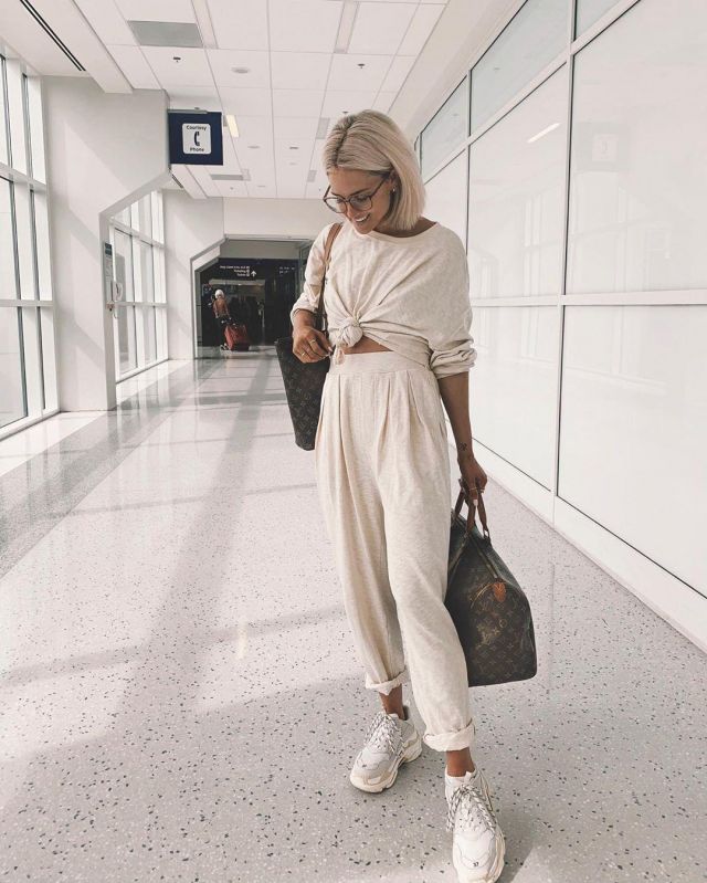 Cul­ver City Set of Kemper on the Instagram account @joandkemp