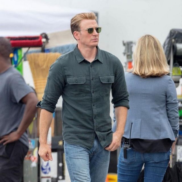 Grey shirt worn by Chris Evans on the set of Avengers: Endgame | Spotern