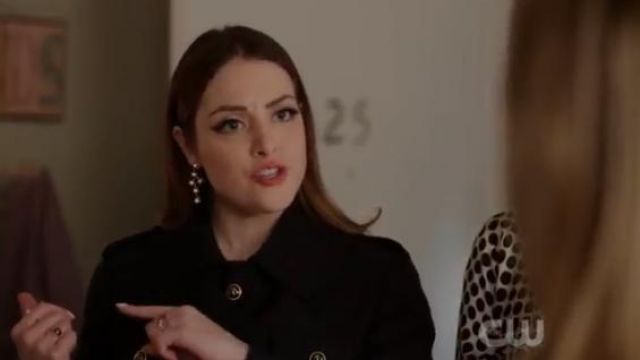 Crys­tal An­tique Gold Ear­ring worn by Fallon Carrington (Elizabeth Gillies) in Dynasty Season 3 Episode 19