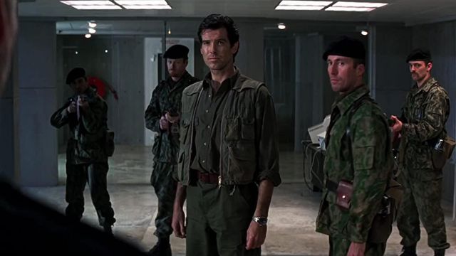 Army Green Vest Jacket worn by James Bond (Pierce Brosnan) in GoldenEye ...