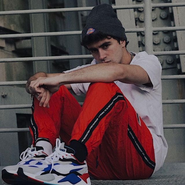 Sneakers Puma RS worn by Itzan Escamilla on the account Instagram @itzan.escamilla 