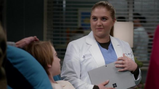 Microsoft Surface Pro as seen in Grey's Anatomy (S16E20)