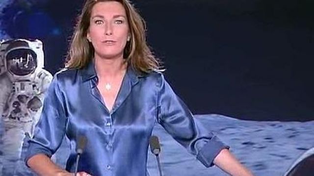 Le chemisier satin de Anne-Claire Coudray dans Le Journal de 13 heures de TF1