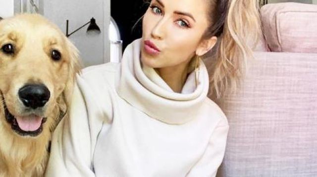 Cream Cropped Sweater worn by Kaitlyn Bristowe in The Bachelorette